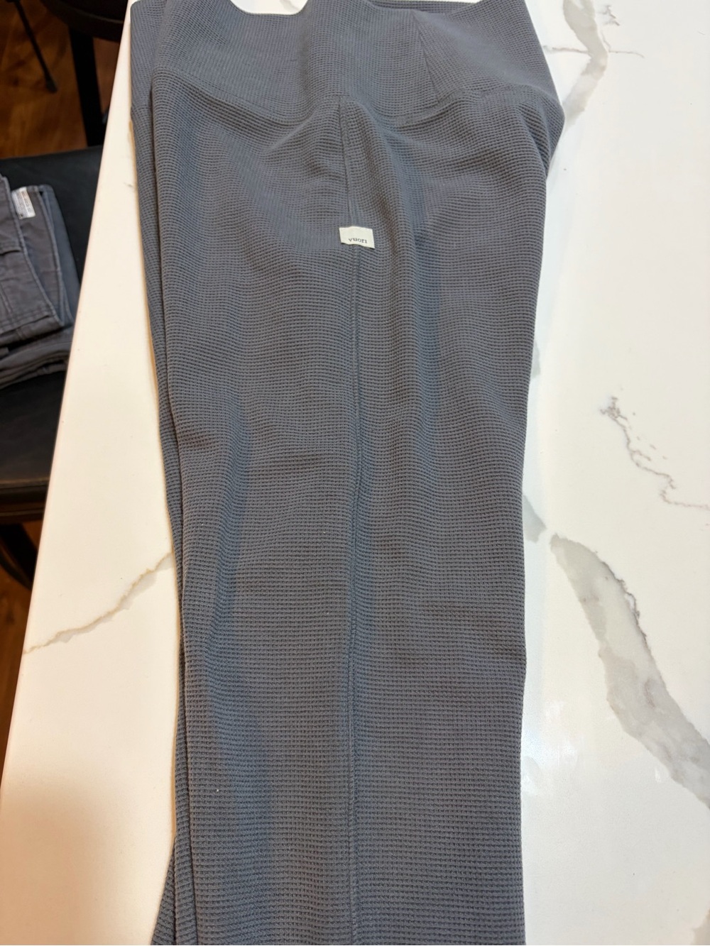 Vuori Women's Gray Textured Leggings
